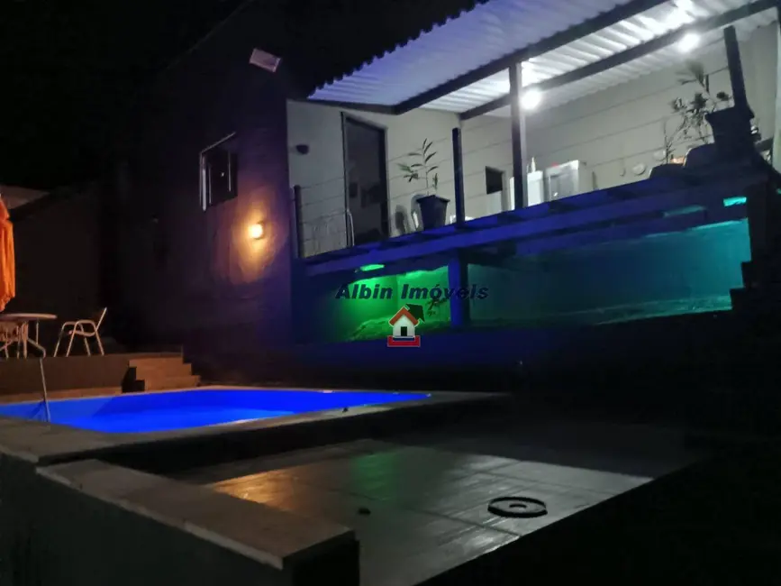 Casa de Condomínio com 3 quartos à venda, 500m2 em Itacoatiara, Niteroi - RJ - imagem 4 Foto 4 de Casa de Condomínio com 3 quartos à venda, 500m2 em Itacoatiara, Niteroi - RJ