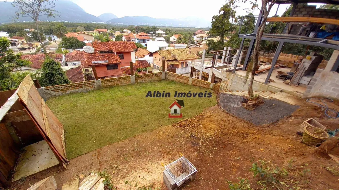 Terreno / Lote à venda, 600m2 em Niteroi - RJ - imagem 2 Foto 2 de Terreno / Lote à venda, 600m2 em Niteroi - RJ