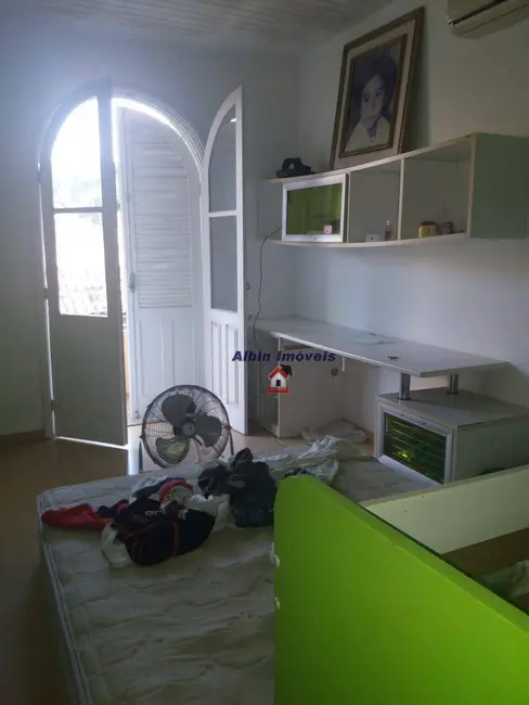 Foto 5 de Casa com 4 quartos à venda, 360m2 em Piratininga, Niteroi - RJ