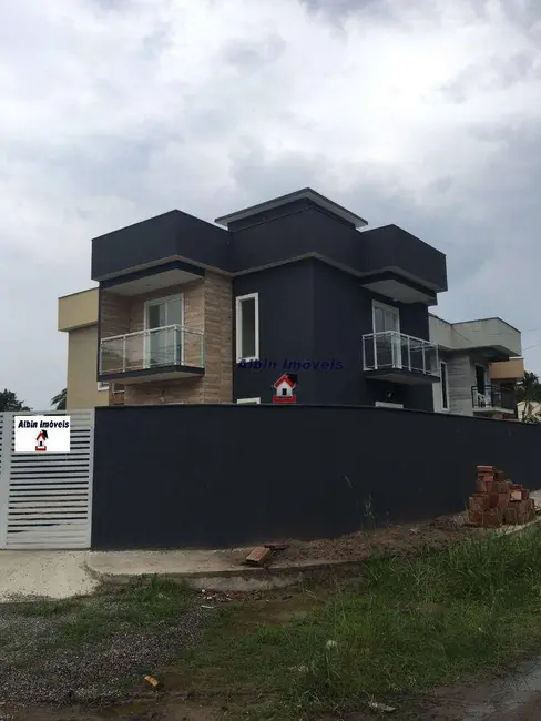 Foto 3 de Casa com 3 quartos à venda, 230m2 em Itaipu, Niteroi - RJ