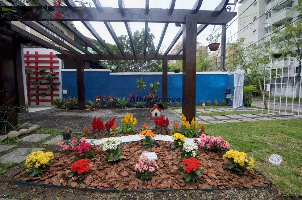 Foto 4 de Casa de Condomínio com 6 quartos à venda, 450m2 em Maria Paula, Niteroi - RJ