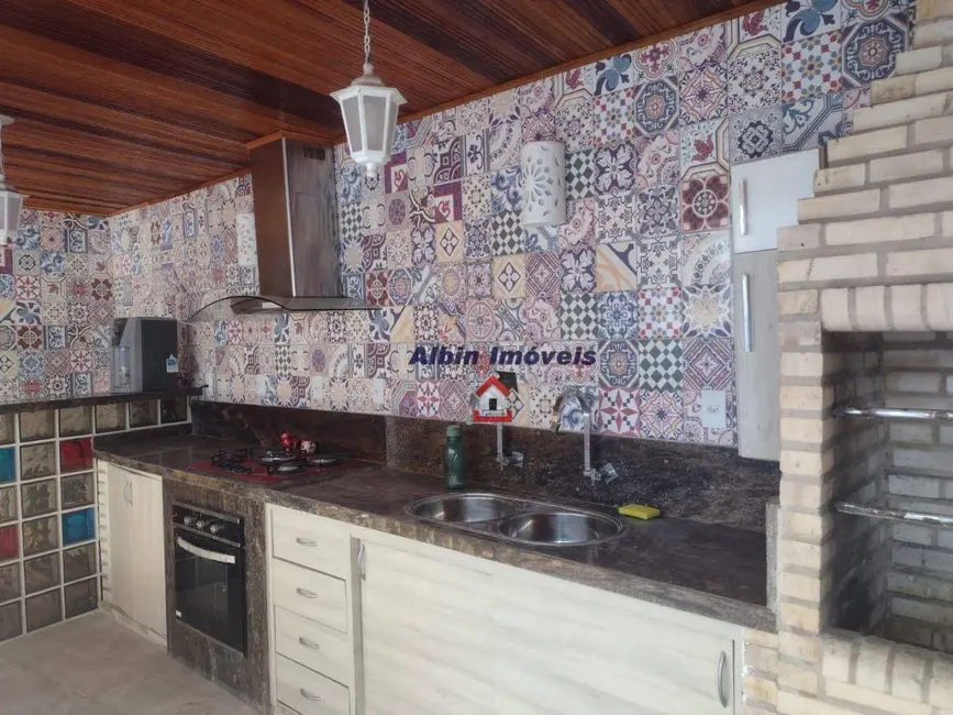 Foto 3 de Casa de Condomínio com 3 quartos à venda, 450m2 em Rio do Ouro, Niteroi - RJ