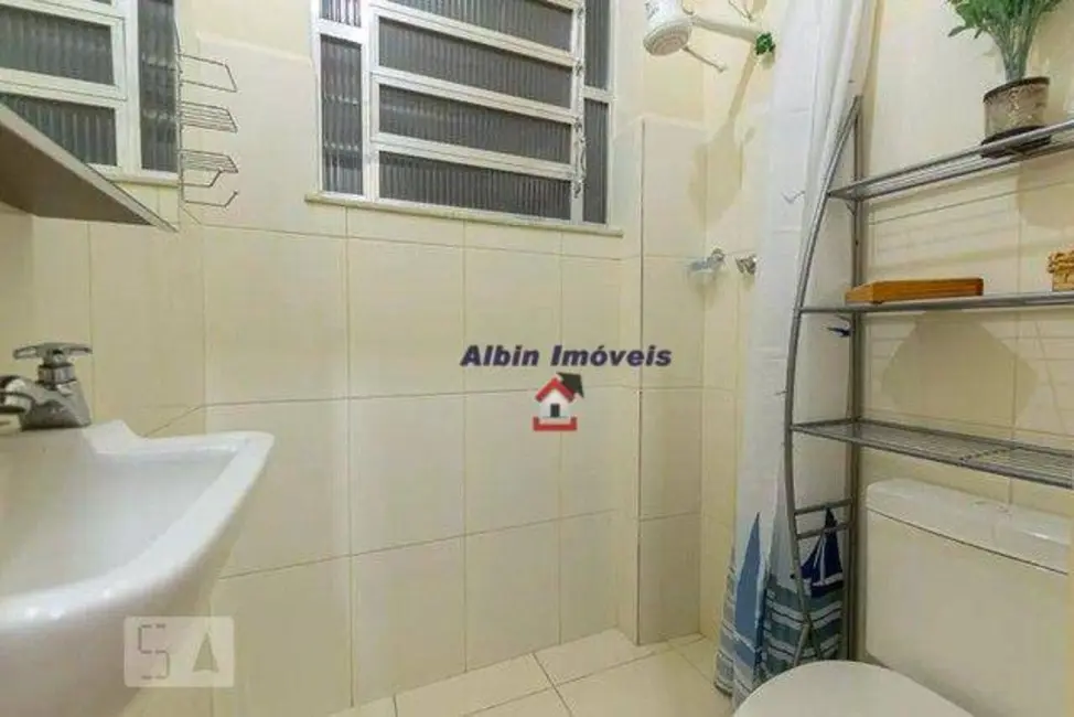 Loft / Flat com 1 quarto à venda, 26m2 em Centro, Niteroi - RJ - imagem 9 Foto 9 de Loft / Flat com 1 quarto à venda, 26m2 em Centro, Niteroi - RJ