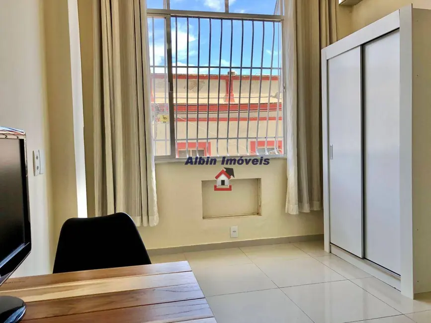 Foto 1 de Loft / Flat com 1 quarto à venda, 26m2 em Centro, Niteroi - RJ