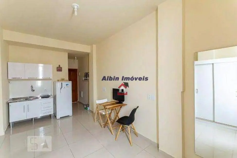 Loft / Flat com 1 quarto à venda, 26m2 em Centro, Niteroi - RJ - imagem 3 Foto 3 de Loft / Flat com 1 quarto à venda, 26m2 em Centro, Niteroi - RJ