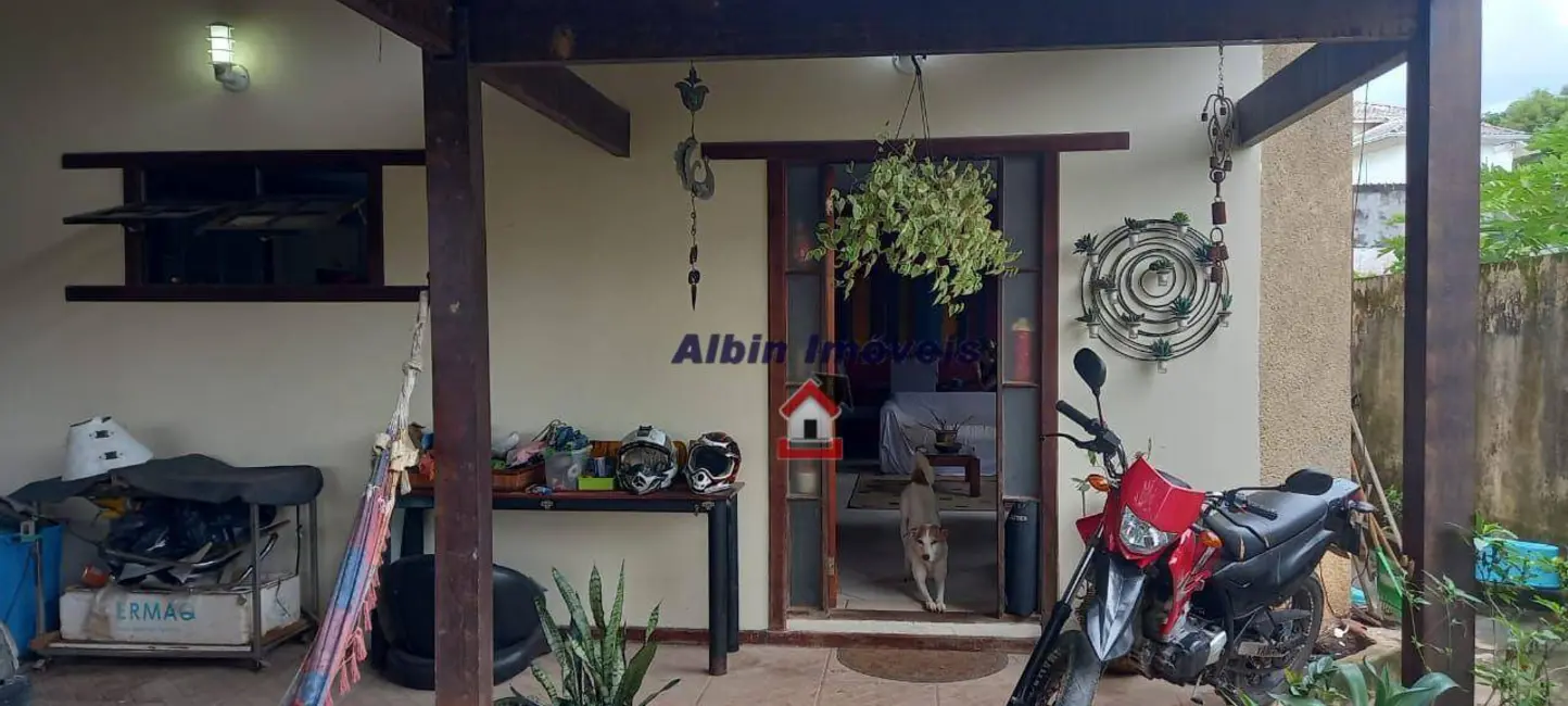 Foto 2 de Casa com 3 quartos à venda, 400m2 em Itaipu, Niteroi - RJ