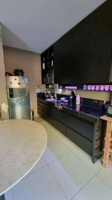 Foto 3 de Casa de Condomínio com 3 quartos à venda, 450m2 em Várzea das Moças, Niteroi - RJ