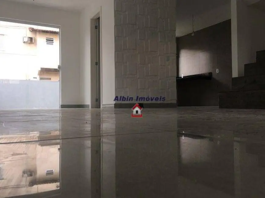 Foto 3 de Casa com 3 quartos à venda, 183m2 em Serra Grande, Niteroi - RJ