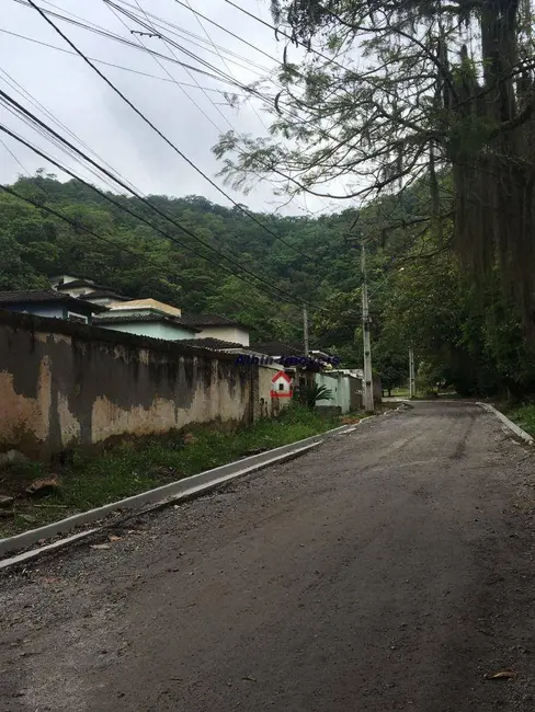 Foto 1 de Terreno / Lote à venda, 180m2 em Itaipu, Niteroi - RJ