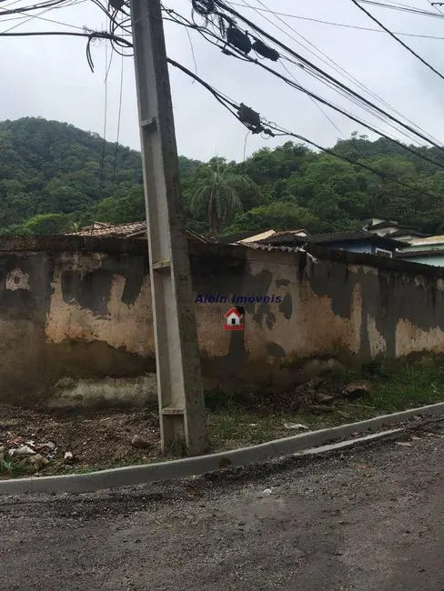 Foto 2 de Terreno / Lote à venda, 180m2 em Itaipu, Niteroi - RJ