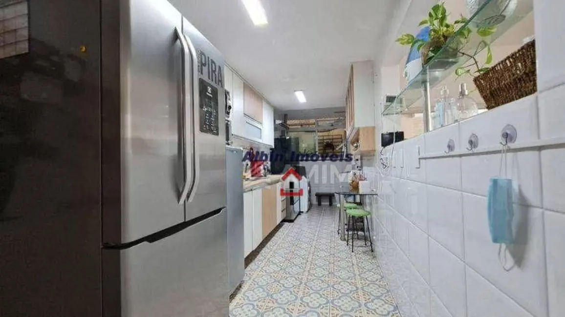 Foto 1 de Apartamento com 4 quartos à venda, 189m2 em Itaipu, Niteroi - RJ
