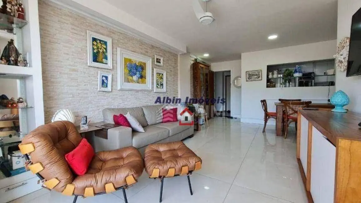 Apartamento com 4 quartos à venda, 189m2 em Itaipu, Niteroi - RJ - imagem 7 Foto 7 de Apartamento com 4 quartos à venda, 189m2 em Itaipu, Niteroi - RJ