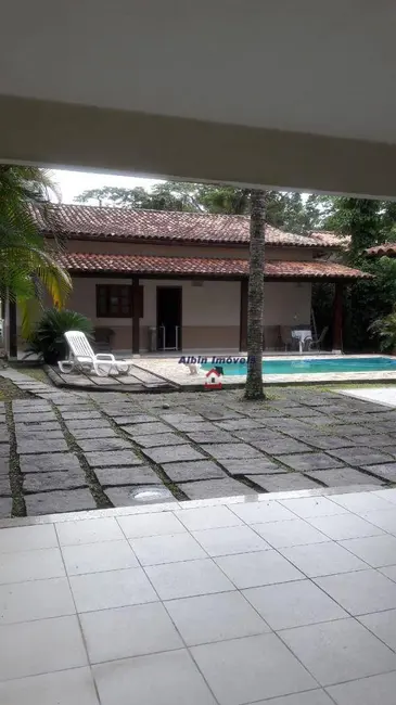 Casa de Condomínio com 4 quartos à venda, 450m2 em Engenho do Mato, Niteroi - RJ - imagem 5 Foto 5 de Casa de Condomínio com 4 quartos à venda, 450m2 em Engenho do Mato, Niteroi - RJ