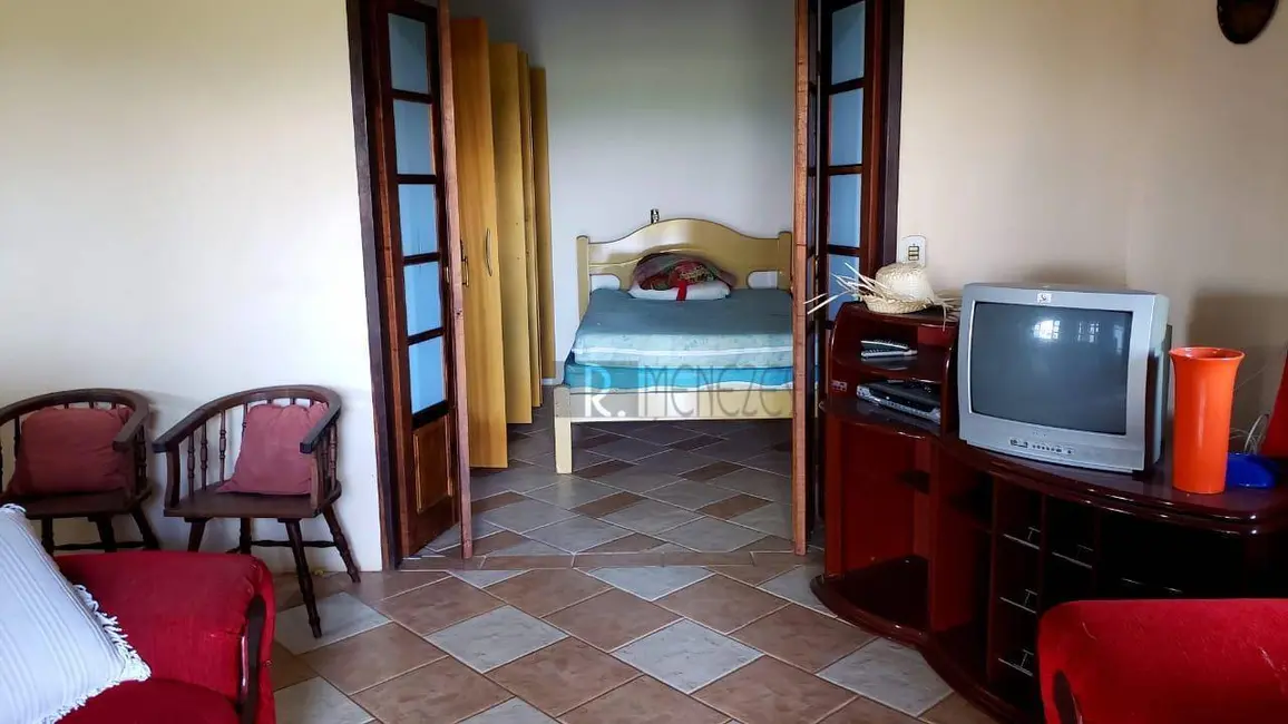 Foto 9 de Chácara com 1 quarto à venda, 2566m2 em São Bento, Aruja - SP