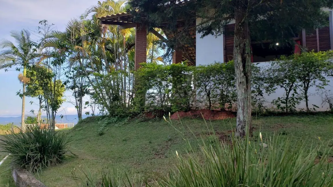 Foto 6 de Chácara com 1 quarto à venda, 2566m2 em São Bento, Aruja - SP