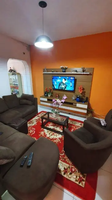 Foto 1 de Sobrado com 3 quartos à venda, 150m2 em Jardim Maia, São Paulo - SP