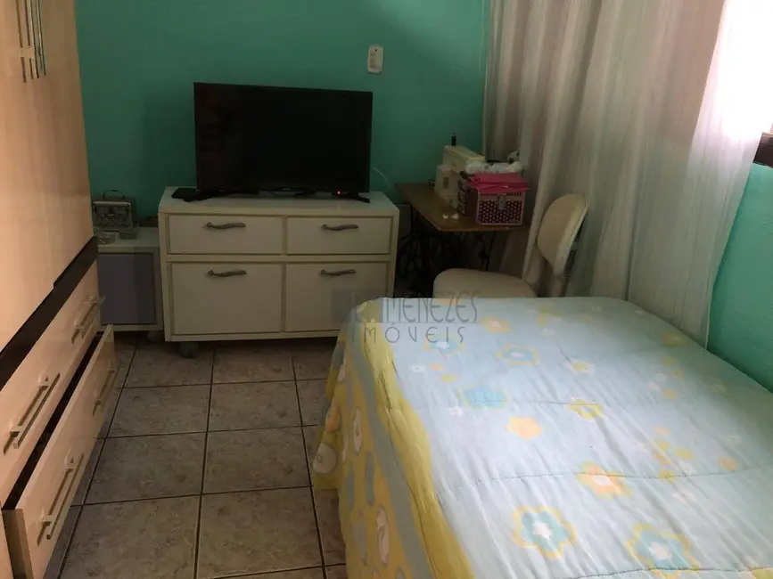 Casa com 2 quartos à venda em Parque Santa Madalena, São Paulo - SP - imagem 2 Foto 2 de Casa com 2 quartos à venda em Parque Santa Madalena, São Paulo - SP