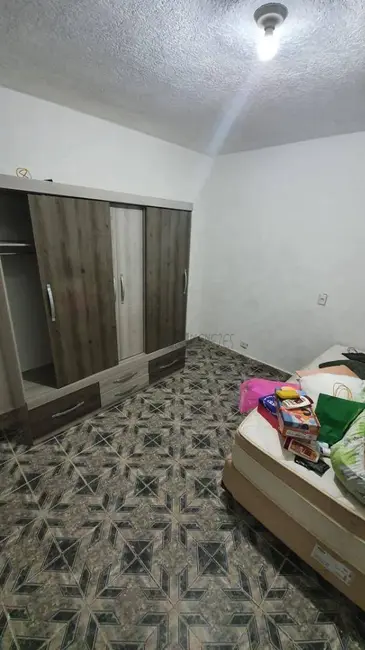 Foto 2 de Casa com 6 quartos à venda, 150m2 em Vila Mara, São Paulo - SP
