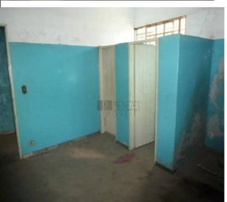 Armazém / Galpão para alugar, 300m2 em Cumbica, Guarulhos - SP - imagem 3 Foto 3 de Armazém / Galpão para alugar, 300m2 em Cumbica, Guarulhos - SP