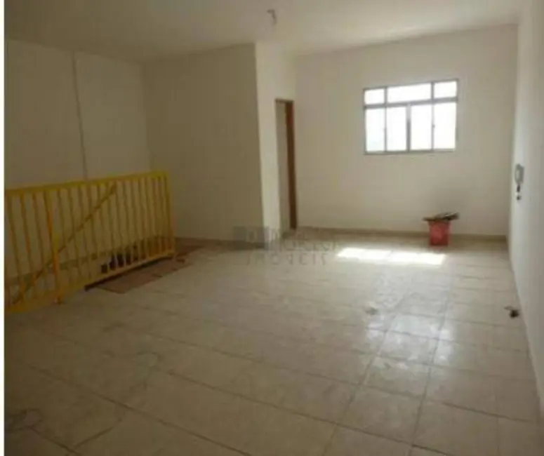 Armazém / Galpão para alugar, 1350m2 em Cidade Industrial Satélite de São Paulo, Guarulhos - SP - imagem 3 Foto 3 de Armazém / Galpão para alugar, 1350m2 em Cidade Industrial Satélite de São Paulo, Guarulhos - SP