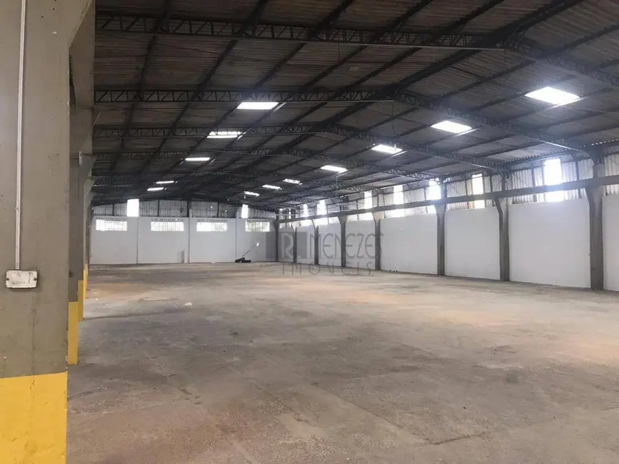 Foto 3 de Armazém / Galpão para alugar, 2100m2 em Vila Monte Belo, Itaquaquecetuba - SP