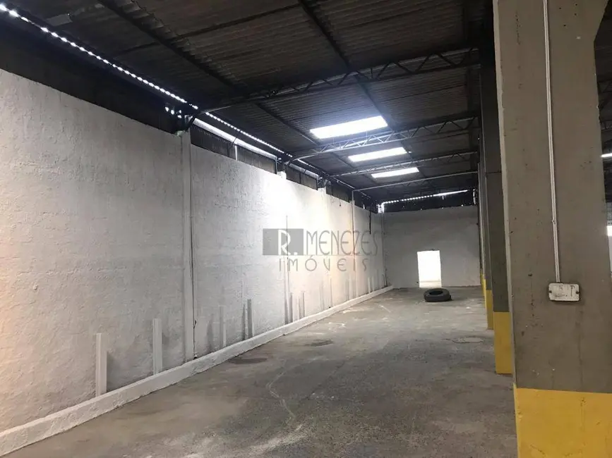 Foto 4 de Armazém / Galpão para alugar, 2100m2 em Vila Monte Belo, Itaquaquecetuba - SP