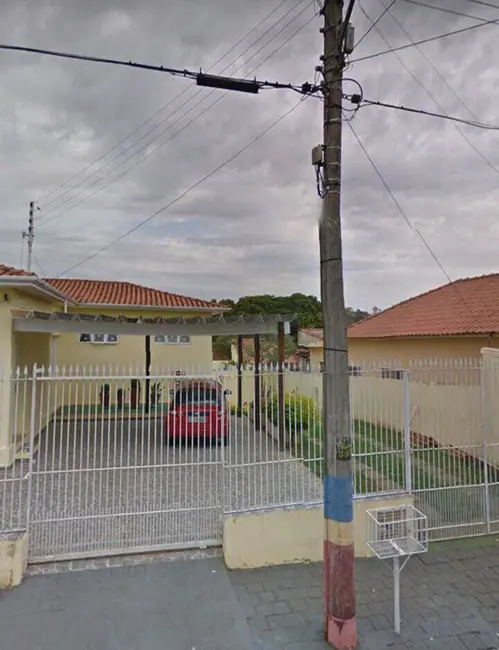 Foto 2 de Casa com 3 quartos à venda, 600m2 em Piraju - SP