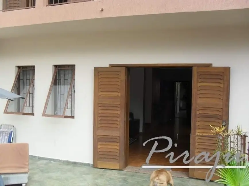 Foto 5 de Casa com 4 quartos à venda, 225m2 em Piraju - SP