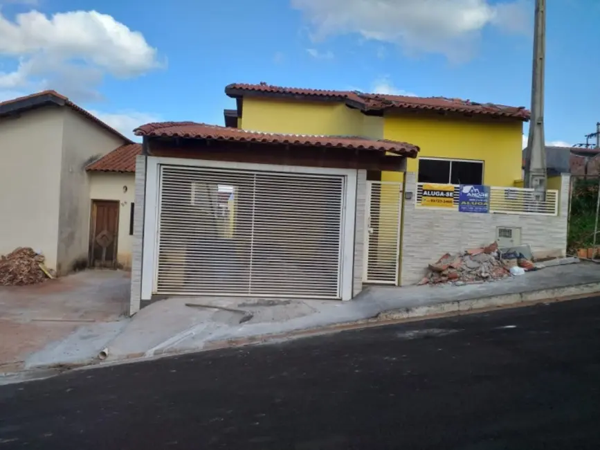 Foto 1 de Casa com 2 quartos à venda, 200m2 em Piraju - SP