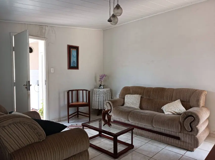 Foto 2 de Casa com 3 quartos à venda, 392m2 em Piraju - SP