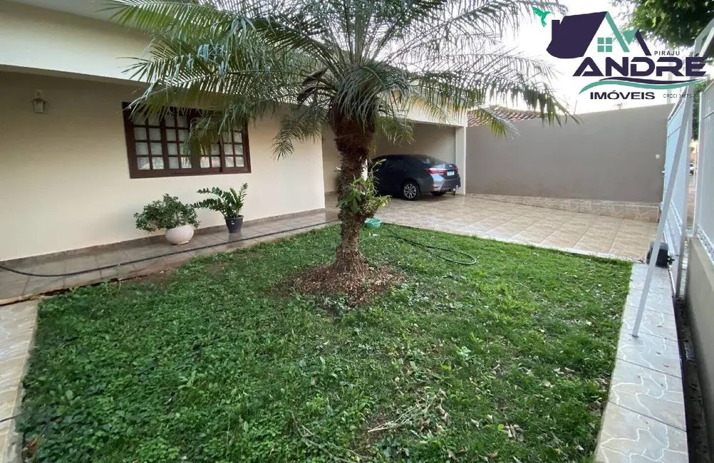 Foto 2 de Casa com 3 quartos à venda, 362m2 em Centro, Piraju - SP