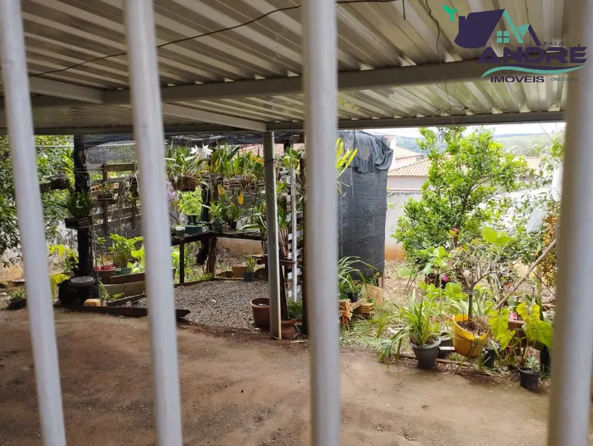 Foto 9 de Casa com 3 quartos à venda, 258m2 em Piraju - SP