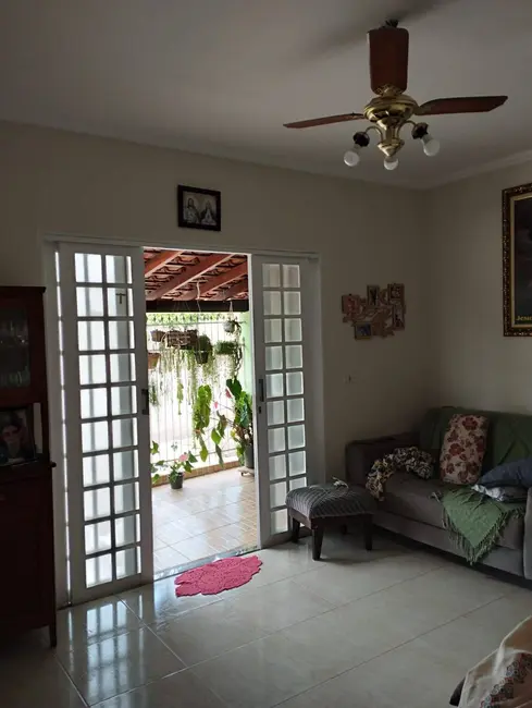 Foto 3 de Casa com 3 quartos à venda, 258m2 em Piraju - SP