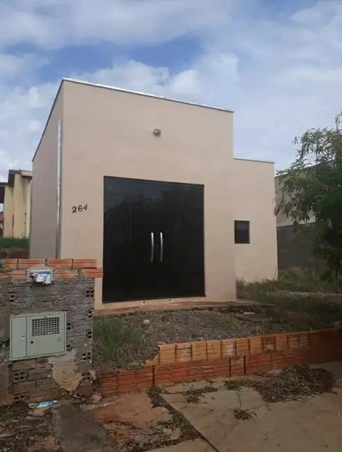 Foto 3 de Casa com 1 quarto à venda, 300m2 em Piraju - SP