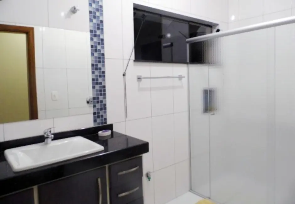 Foto 19 de Casa com 3 quartos à venda, 400m2 em Piraju - SP