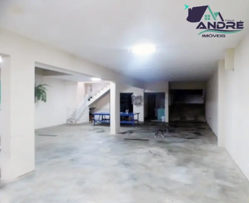 Foto 25 de Casa com 3 quartos à venda, 400m2 em Piraju - SP