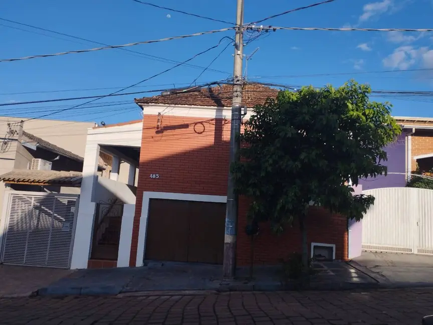 Foto 1 de Casa com 3 quartos à venda, 191m2 em Piraju - SP