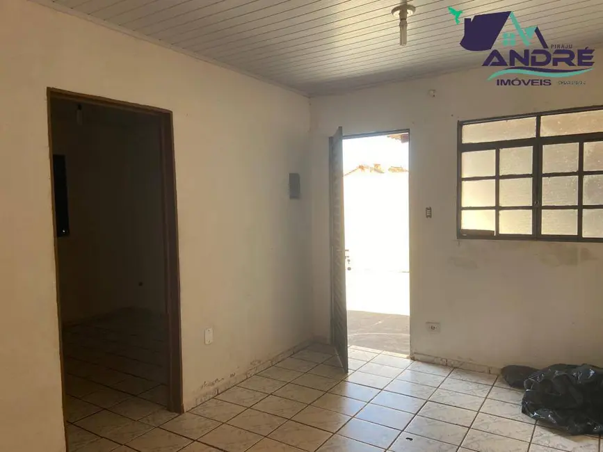 Foto 8 de Casa à venda, 180m2 em Piraju - SP