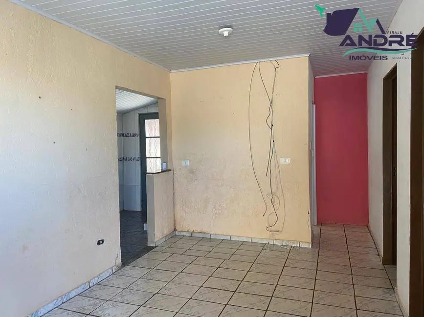 Foto 11 de Casa à venda, 180m2 em Piraju - SP