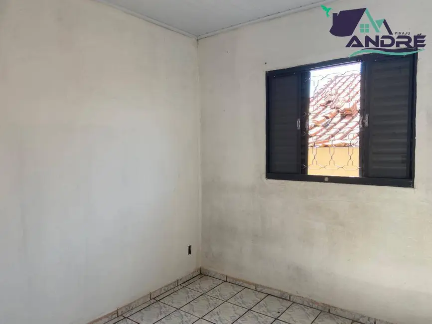 Foto 9 de Casa à venda, 180m2 em Piraju - SP