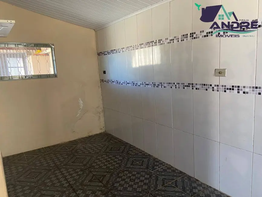 Foto 13 de Casa à venda, 180m2 em Piraju - SP