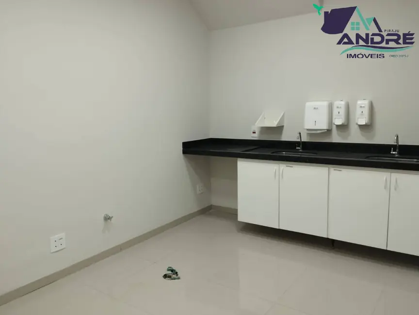 Sala Comercial à venda e para alugar, 148m2 em Centro, Piraju - SP - imagem 9 Foto 9 de Sala Comercial à venda e para alugar, 148m2 em Centro, Piraju - SP