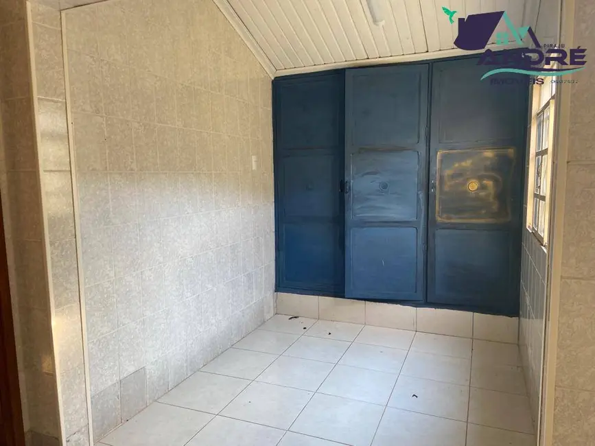 Foto 9 de Casa com 3 quartos à venda, 153m2 em Piraju - SP