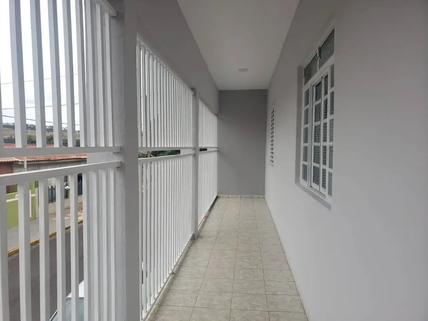 Foto 3 de Casa com 3 quartos à venda, 157m2 em Piraju - SP
