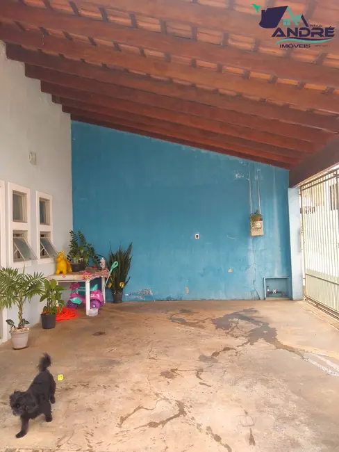 Foto 2 de Casa com 3 quartos à venda, 180m2 em Piraju - SP