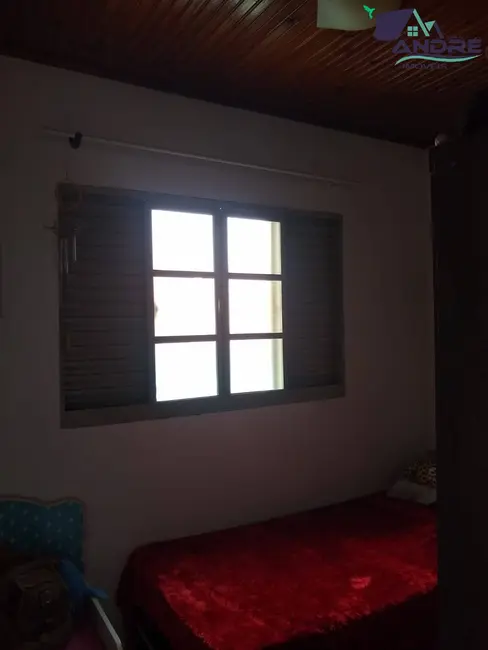 Foto 9 de Casa com 3 quartos à venda, 180m2 em Piraju - SP