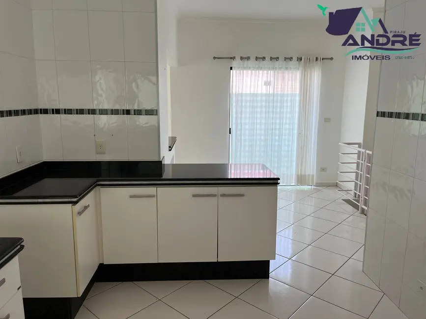Foto 9 de Casa com 4 quartos à venda, 364m2 em Piraju - SP