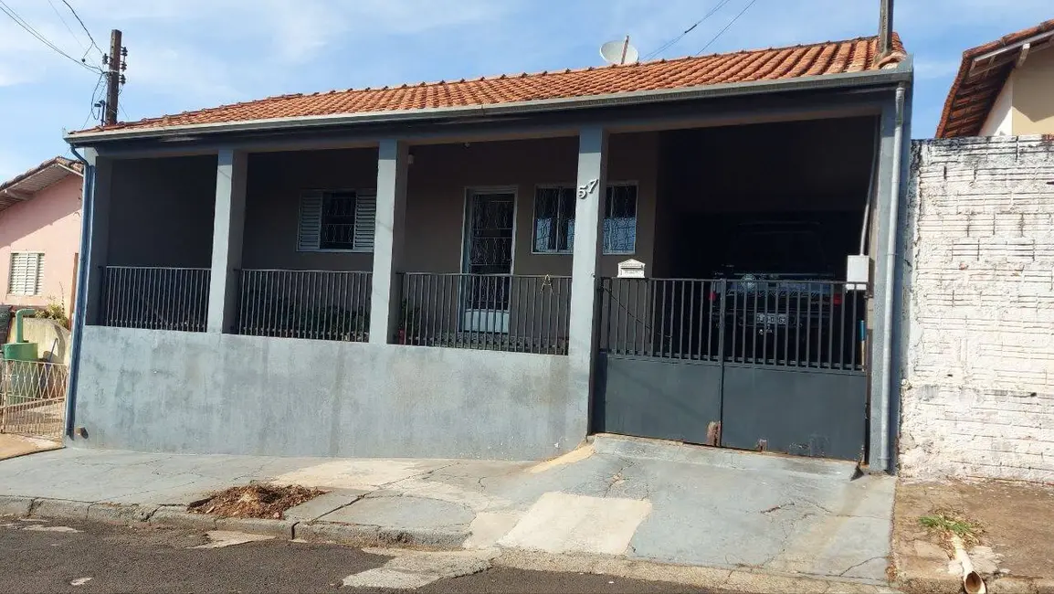 Foto 1 de Casa com 2 quartos à venda, 200m2 em Piraju - SP