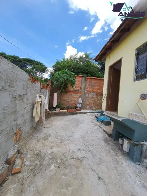 Foto 9 de Casa com 2 quartos à venda, 156m2 em Piraju - SP