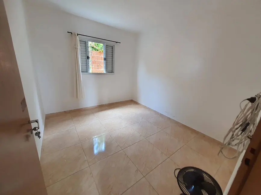 Foto 8 de Casa com 2 quartos à venda, 156m2 em Piraju - SP